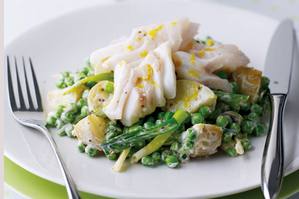 Steamed cod with warm new potato and pea salad Steamed cod with warm new potato and pea salad