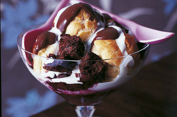 Oozy Profiteroles