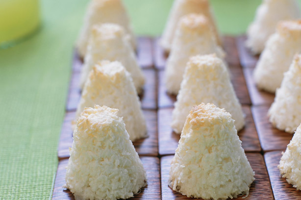 How do you make coconut haystacks?