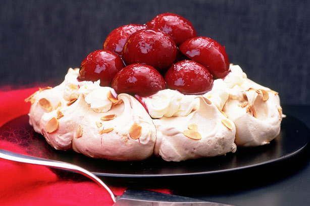 Plum Pavlova