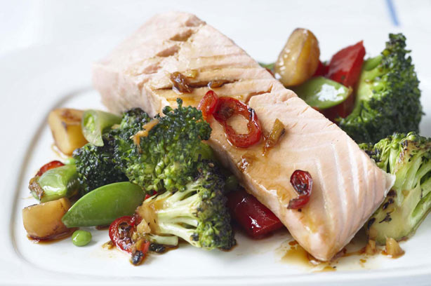 Steamed Salmon with Sesame Stiry Fry Vegetables