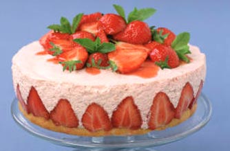 Strawbery Mousse Gateau