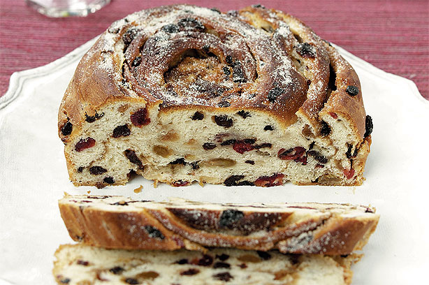 Three-fruit Lardy Cake
