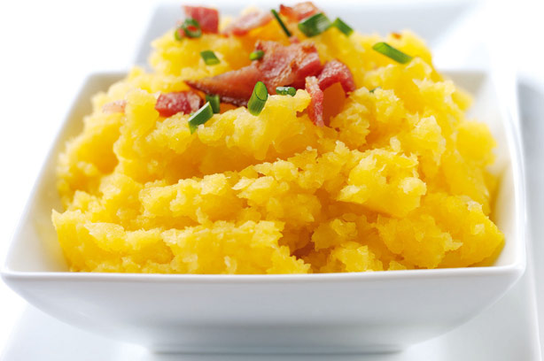 Buttered swede with crispy bacon