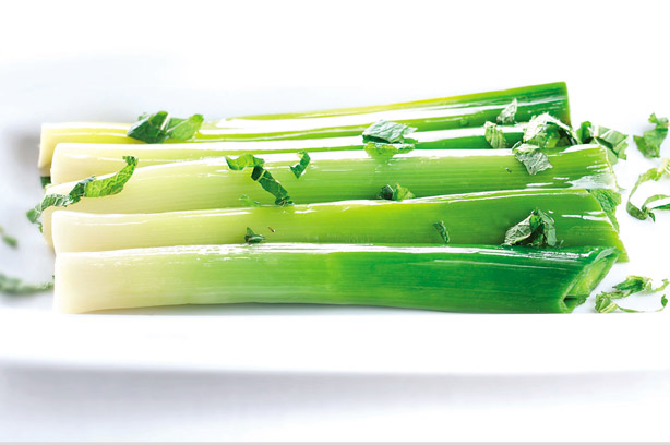 Leek salad with mint dressing