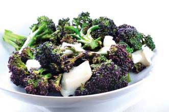 Steamed purple brocolli