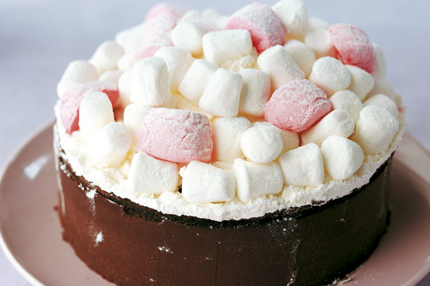 Chocolate marshmallow cake Chocolate marshmallow cake