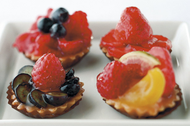 Fresh fruit tarts