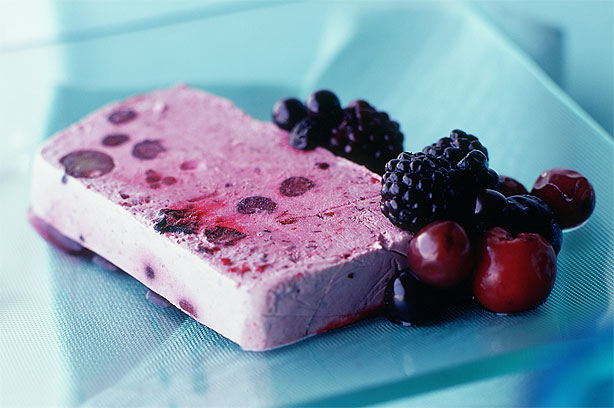 Forest fruits parfait Forest fruits parfait