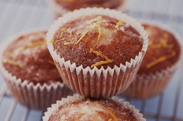 Sultana and lemon cupcakes