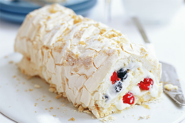 Lemon and Berry Roulade