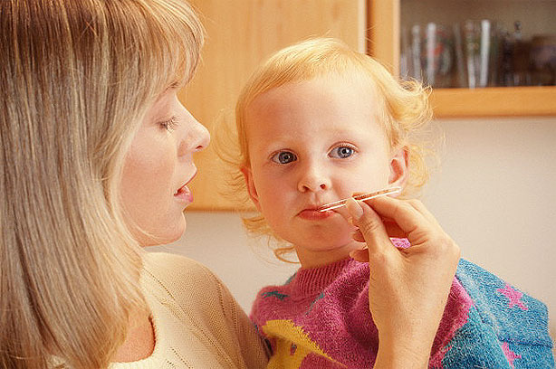 Toddler cold temperature mother child ill