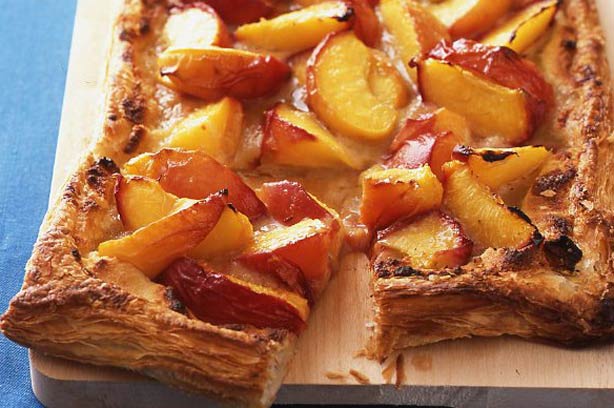 Peach and almond tart Peach and almond tart