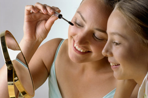 Growing up too fast girls make up