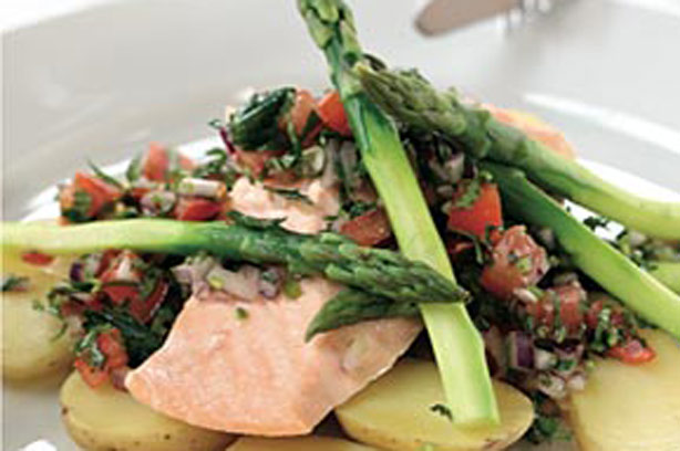 Salmon with herby tomatoes