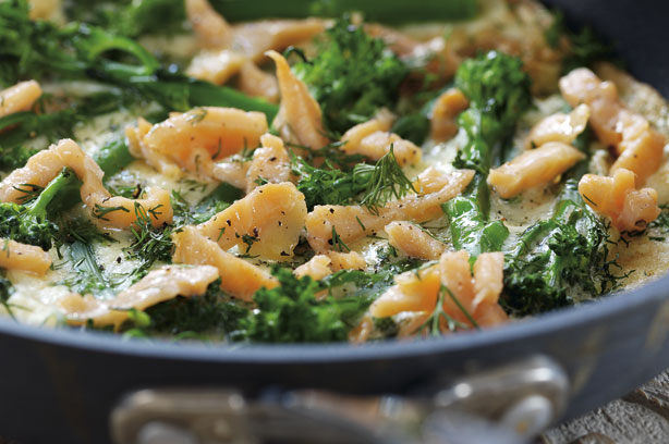 Smoked salmon and broccoli frittata recipe Smoked salmon and broccoli frittata recipe
