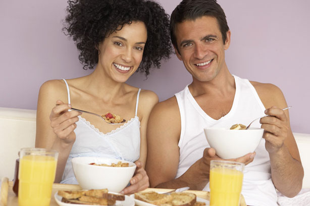 Relationships breakfast in bed couple