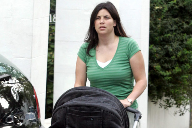 Kirstie Allsopp pushes pram_Rex