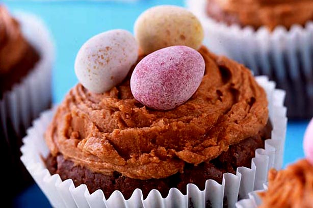 Easter egg cake