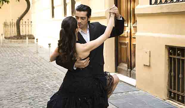 Phobias, surprising phobias, dancers in the street