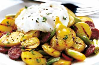 Potato supper with crispy bacon