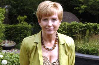 Anne Robinson
