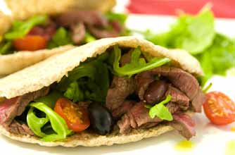 Steak pitta with tomato and bean salad