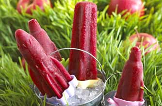 Forest fruit and apple lollies