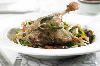 Duck confit with lentils and stir-fry Duck confit with lentils and stir-fry