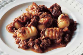 John Torode's meat ragu