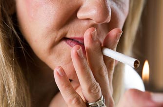 woman-smoking,-breast-cancer-quiz_jupiter.jpg woman-smoking,-breast-cancer-quiz_jupiter.jpg
