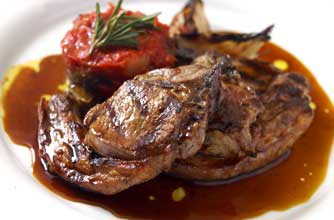 Lamb cutlets with tumbet and green beans