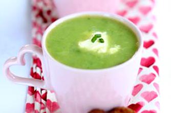 Pea and roasted garlic soup Pea and roasted garlic soup