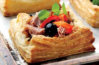 Tuna, red pepper and olive tart