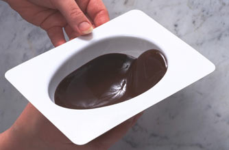 Making Easter eggs - step 2