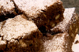 How to make chocolate pecan brownies