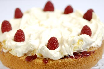 Clotted cream Victoria sponge