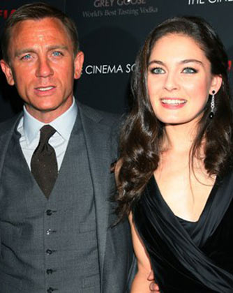 Fake tan - Daniel Craig Fake tan - Daniel Craig