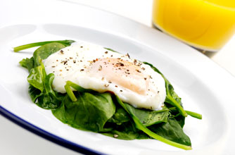 How to poach an egg