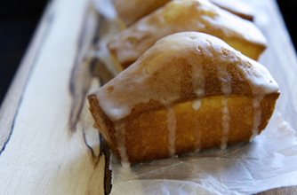 Lemon drizzle cake Lemon drizzle cake
