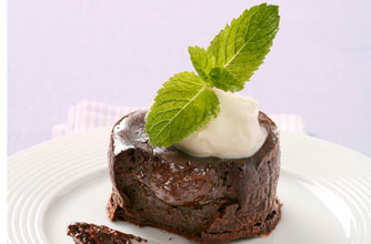Woman's Weekly Melting Middles Chocolate Puds
