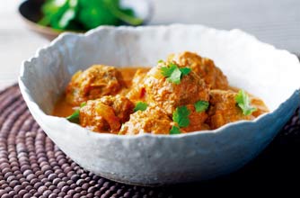 Weight Watchers kofta in red curry sauce