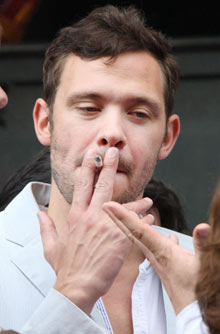 Celebrities smoking - Will Young Celebrities smoking - Will Young