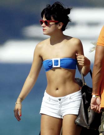 Lily Allen in a bikini Lily Allen in a bikini