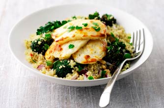 Couscous salad with halloumi Couscous salad with halloumi