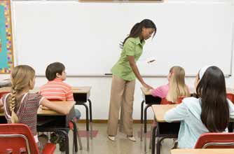 Teens to keep taking Maths and English GCSE until they pass