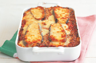 Tana Ramsays' beef and aubergine rigatoni bake with tomato and basil Tana Ramsays' beef and aubergine rigatoni bake with tomato and basil