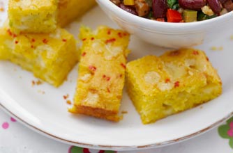 Cheesy cornbread Cheesy cornbread