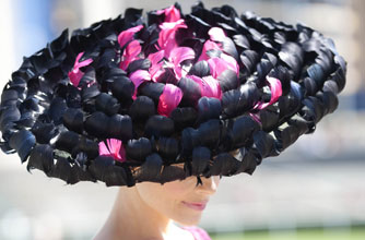 Royal Ascot: How to wear a hat guide Royal Ascot: How to wear a hat guide