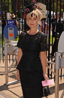Royal Ascot: How to wear a hat guide: Louise Redknapp Royal Ascot: How to wear a hat guide: Louise Redknapp